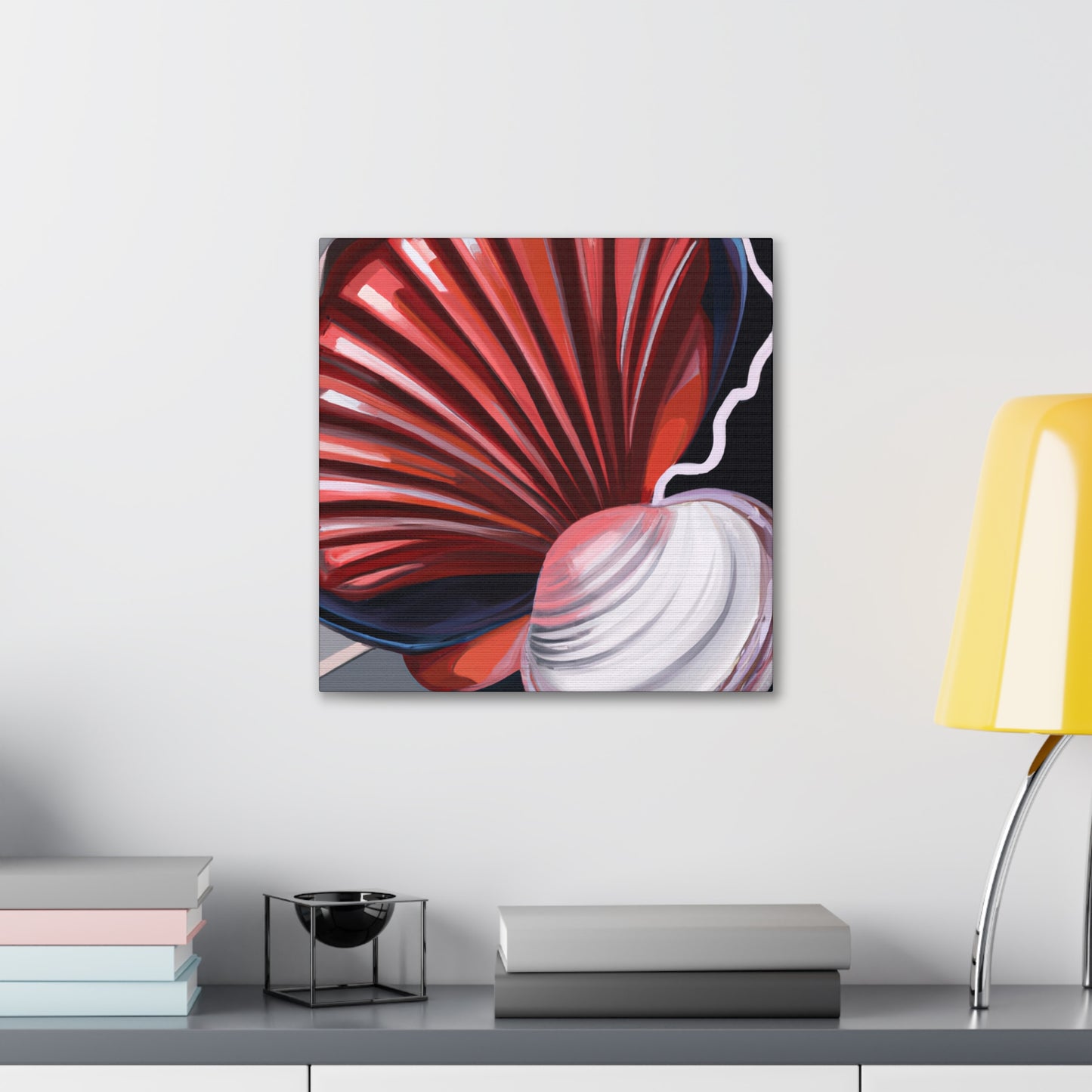 Clam in Reflection. - Canvas